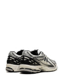 New Balance 1906 R Sneakers