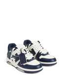 Sneaker in pelle fuori ufficio