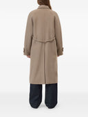 Manteau fermé à ceinture en laine