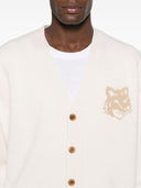 Cardigan à col en V en laine de Maison Kitsune
