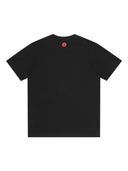 T-shirt in cotone con cane che corre con gelato