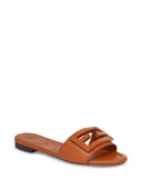 Fendi Claquettes en cuir baguette