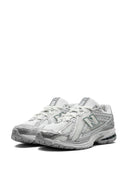 Scarpe da ginnastica New Balance M1906 R