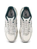 Trampki New Balance 740