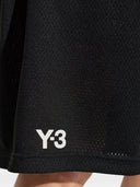 J 3
