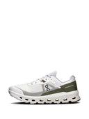 En las zapatillas Cloudvista 2