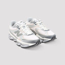 New Balance 2000 Sneakers