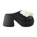 Siren Rosette Sandalias Crocs Negro sintético
