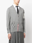 Cardigan con scollo a V di Thom Browne