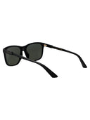 Gucci Squared Sunglasses Gg1819 S 001