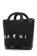 Bolso de cubo de cuero negro y raffia trapicalia