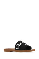 Pantuflas Woody de lino negro Chloe