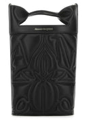 Alexander McQueen cuero negro la bolsa de cubo de arco