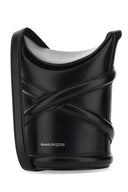 Alexander McQueen in pelle nera La borsa a secchio curva
