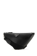 Prada Black Leder Dreieck Crossbody Tasche