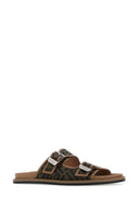 شبشب بملمس فندي من القماش المطرز من فندي