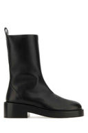 Courreges Botas de tobillo de cuero negro
