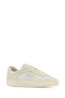 Weiße Gucci-Sneaker aus Wildleder und Stoff