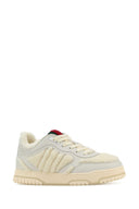 Weiße Gucci-Sneaker aus Leder und Teddy Re Web