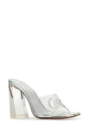 Amina Muaddi透明PVC Bella Mules