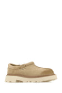 Ugg sand semsket skinn tasman slip ons