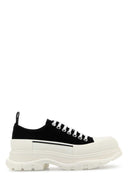 Alexander Mcqueen zapatillas de deporte negras con suela de lona Tread Slick