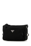 Bolso bandolera de lona negra de Prada