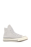 Converse 浅灰色绒面革 Chuck 70 运动鞋