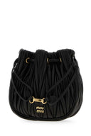Miu Miu svart nappa skinnveske