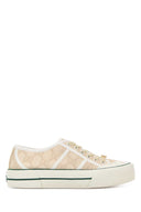 Gucci 沙色蕾丝运动鞋