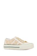 Gucci 沙色蕾丝运动鞋