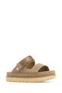 Ugg 米色绒面革 Goldenstar 拖鞋