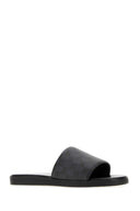 Gucci Gg Canvas Slippers