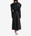 ロレンツォ・セラフィーニによる哲学は黒です