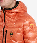 Blauer rockar