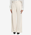 Simona Corsellini pantalones blancos