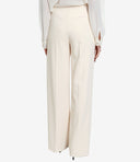 Simona Corsellini pantalones blancos
