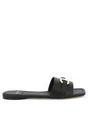 Ferragamo "Gancini" sandalen