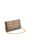 Burberry "Hanna" Wallet On Chain