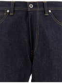 Jeans liés à l'homme