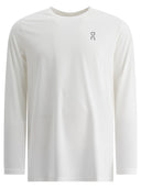 Al ejecutar la camiseta "Core Long T"