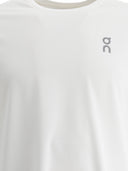Al ejecutar la camiseta "Core Long T"