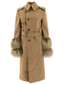 Burberry trenchcoat med manchetdetaljer