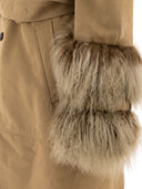 Burberry trenchcoat med manchetdetaljer