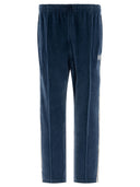Pantaloni "binari stretti" degli aghi