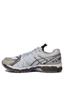 Baskets Asics et glisser