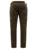 Poutres plus pantalons