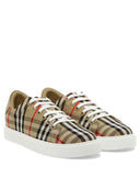 Burberry Sneakers & Slip On
