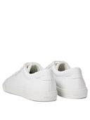 Sneaker di santo e slittamento