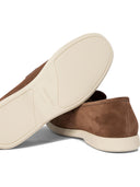 Mocassins de ferragamo et pantoufles